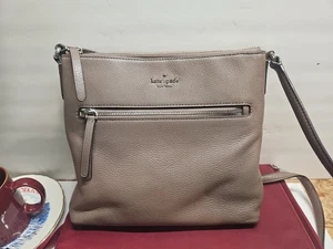 Borsa a tracolla Kate Spade in pelle marrone borsa a mano con ciottoli - Foto 1 di 12