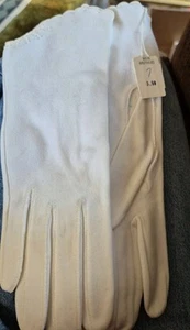 Vintage Older Lady's White Gloves NEAT 100% Double Woven Cotton Size 7 - Picture 1 of 4