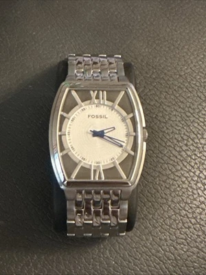 Fossil Arkitekt Men FS-4129 Silver Tone Tonneau Quartz Analog 34mm Watch - Image 1 of 4