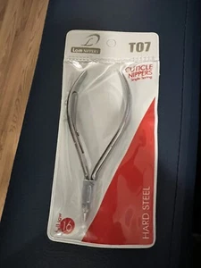 NWT Lam Nippers Cuticle Nippers Hard Steel T07 - Picture 1 of 2