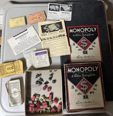 PARKERS BROTHERS VINTAGE MONOPOLY 1935 PATENT GAME BOARD W Instructions - Image 1 of 4