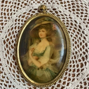 De colección Miniatura Francesa Retrato De Madame Francesa Celuloide Marco Dorado 4.5 - Imagen 1 de 7