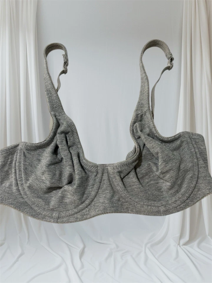 Sujetador vintage años 90 LILY OF FRANCE para mujer gris mezcla de algodón talla 32C (etiqueta 34) Foto 1 de 4