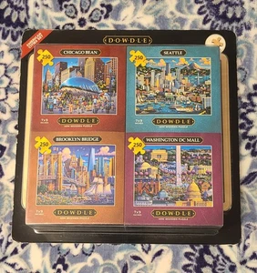 DOWDLE 4er Pack Mini Holzpuzzle 250 Teile "American Cities Set & Tablett" Neu 2022 - Bild 1 von 9