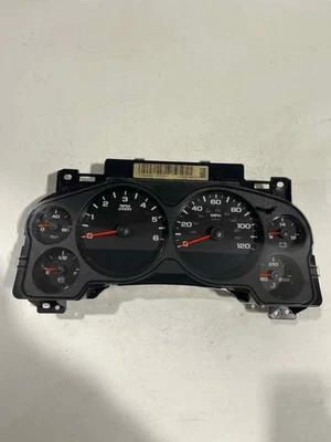Cuadro de instrumentos velocímetro Chevy Silverado 1500 07 08 09 10 11 Foto 1 de 4