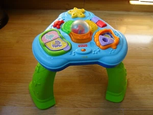 Fisher Price Activity Table 13 ins High - with Light & Sounds - Picture 1 of 9