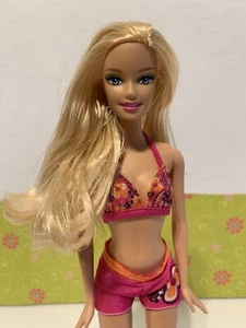 Barbie 2010 A Mermaid Tale Doll DVD Edition Lg Flat Feet No DVD - Picture 1 of 7