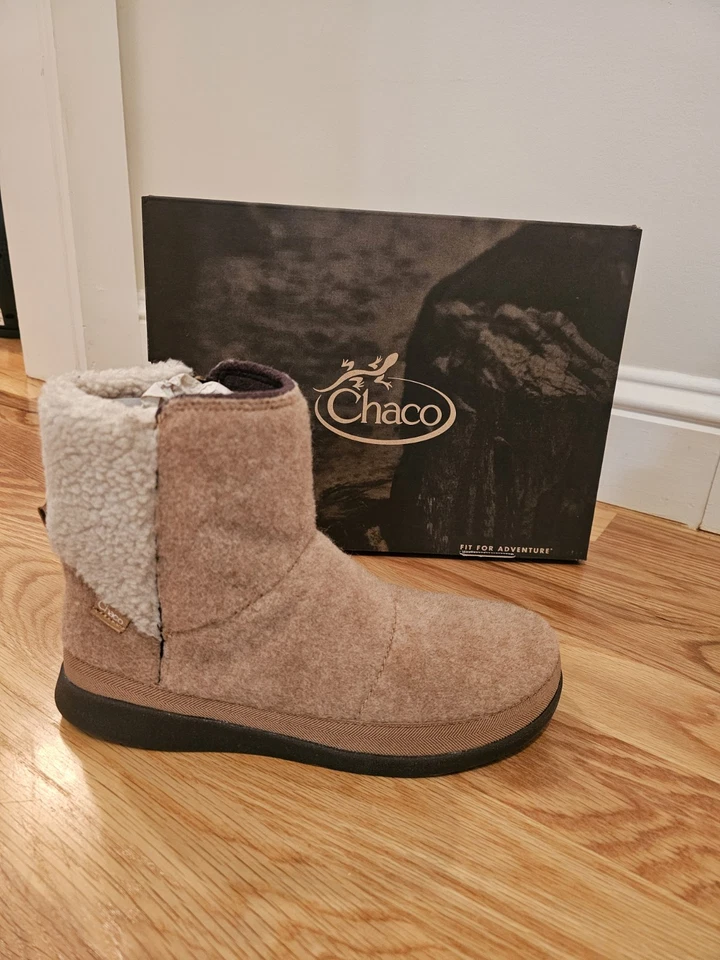 NEW! CHACO Revel Tall Brown Sugar Fleece Casual Cozy Boots Womens 9 M $100 - Image 1 of 4