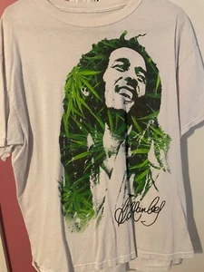 T-shirt Bob Marley (grande) - (stile foglia di marijuana) marca Zion - Foto 1 di 2