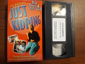 The Best Of Just Kidding (1998 VHS) Rude pranks and dirty gags - Picture 1 of 2