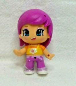 MINI POUPÉE FIGURINE FAMOSA PINYPON DOLL TOYS CHEUVEUX VIOLET PANTALON VIOLET - Picture 1 of 5