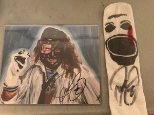 Socko firmado por Mick Foley de la WWE y humanidad 8x10 WWF. Certificado de autenticidad. Lote - Imagen 1 de 2