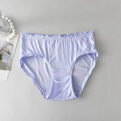 100% Mulberry Silk Women's Underwear Mid-rise Briefs With Double-layer Gusset - Image 1 of 4