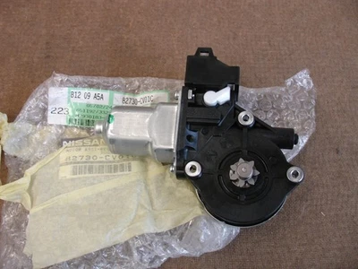 82730CV01C Rear Left Passenger Side Window Regulator Motor For Nissan Juke Leaf - Image 1 of 2
