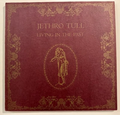 Jethro Tull Living In The Past 2x Vinyl LP EX/VG+ 1972 1st U.S Pressing w/ Book - Image 1 of 4