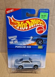 Hot Wheels Porsche 959 , light blue new/carded. - Picture 1 of 3
