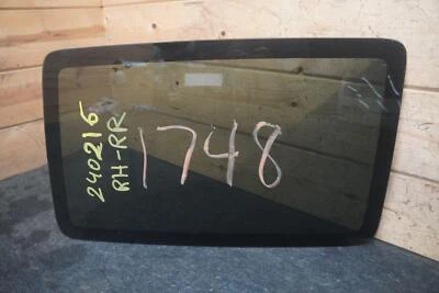 Cuarto trasero derecho panel ventana vidrio 68054706AA OEM Jeep Wrangler JK 2011-18 Foto 1 de 3