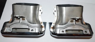 NICE PREOWNED EXHAUST TIP BEZELS 84434642 84434644 2019 - 23 K1500 CHEVY GMC - Image 1 of 4