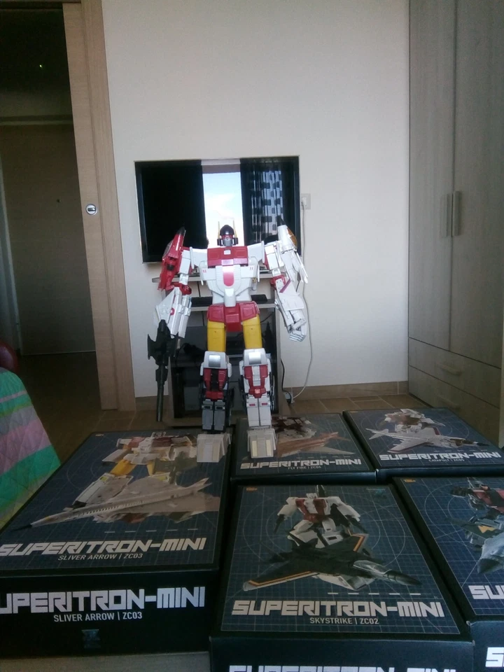 TRANSFORMERS SUPERION - ZETA TOYS MINI SUPERION - Immagine 1 di 4
