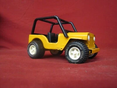 Tonka Bone Bruzzer  Pressed Steel Mini Jeep - ORIGINAL Vintage 1970s — 第 1/4 张图片