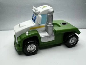 ERTL John Deere Semi Truck With Googoo Eyes Green white Licensed - Picture 1 of 9