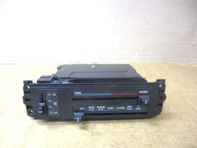 93 94 1993 1994 Ford Crown Victoria Temperatura Climatizador Calor A/C Salpicadero Foto 1 de 4