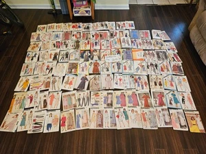 Lote de 109 patrones de costura sin cortar talla 12 14 16 Butterick McCall años 70 - modernos - Imagen 1 de 2