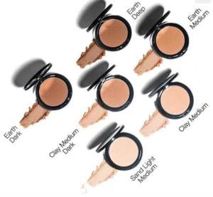 Iman Luxury Pressed Powder 10g/0.35oz - Paraben Free - Picture 1 of 5