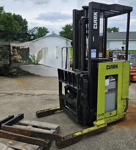 Clark NP300D30 Electric 24 Volt 2750Lb Standup Reach Forklift - Picture 1 of 6