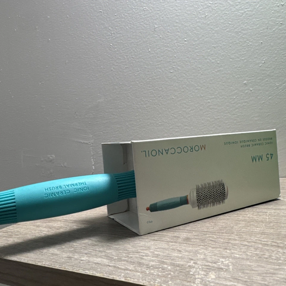Moroccanoil Hair Brush Ceramic 45 mm Round Brush - Image 1 of 3