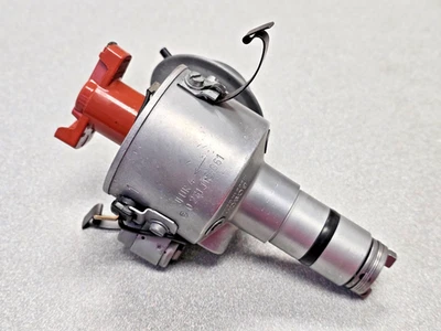 NICE USED ORIGINAL PORSCHE 912 BOSCH JFUR4 0231115061 IGNITION DISTRIBUTOR 708 - Image 1 of 4
