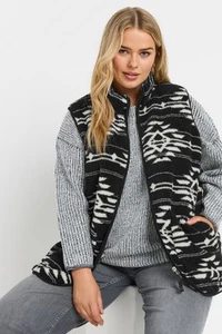 Yours Curve Women's Plus Size Aztec Print Teddy Borg Gilet - Picture 1 of 7
