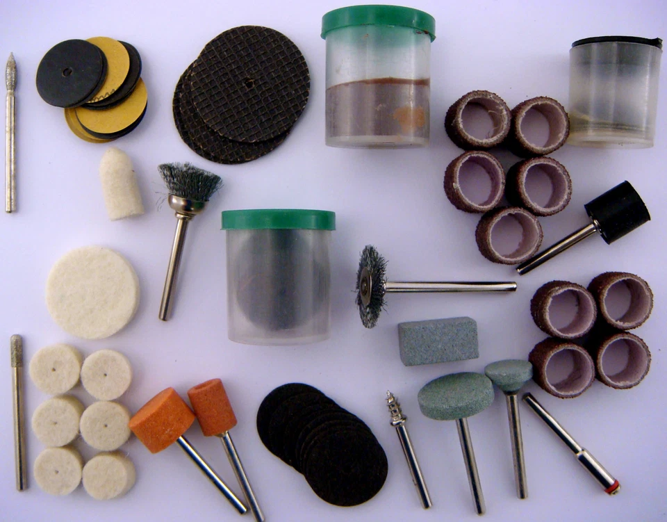 EF Zubehör f Dremel Trennscheibe Schleifstein Schleifband Mini Bohrer Sägeblatt - Bild 1 von 1