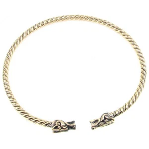 Collana corvo torque celtiche bronzo simbolo gioiello NUOVO - Foto 1 di 1