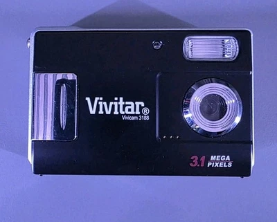 Vivitar Vivicam 3188 3.1MP COMPACT DIGITAL CAMERA BLACK NO CARD TESTED - Image 1 of 4