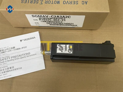 Servomotor Yaskawa AC SGMAV-C2A3A2C nuevo 1 pieza Foto 1 de 4