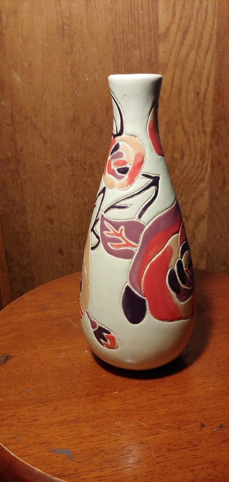 Floral Vase  White Multi Colored Pot Vase Center Piece - Image 1 of 4