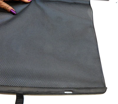 2011-2016 宝马 528i 535i 550i M5 (F10) 左后门窗私人遮阳 — 第 1/4 张图片