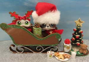 LITTLEST PET SHOP AUTHENTIC NO# 88 BROWN COLLIE & GRAY KITTEN SLEIGH PRESENTS - Picture 1 of 18