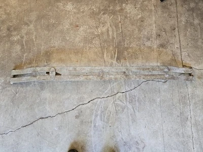 Parachoques delantero original Ford Modelo A 1928 1929 #2 Foto 1 de 4