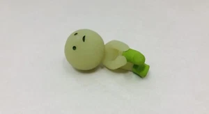 Dreams SMISKI Dressing Series Putting On Socks Mini Glow In The Dark No Box - Picture 1 of 8