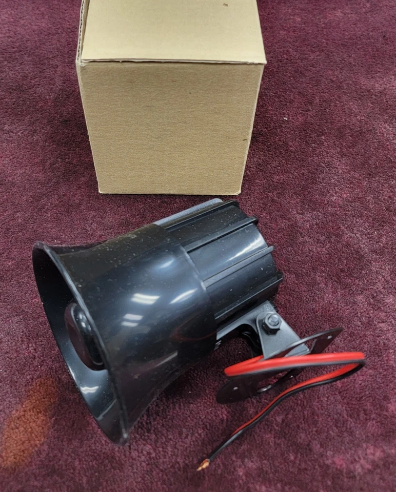 Audiovox 1361288 Alarm Siren for 12 volt Vehicle Security Systems * NEW IN BOX * - Image 1 of 1