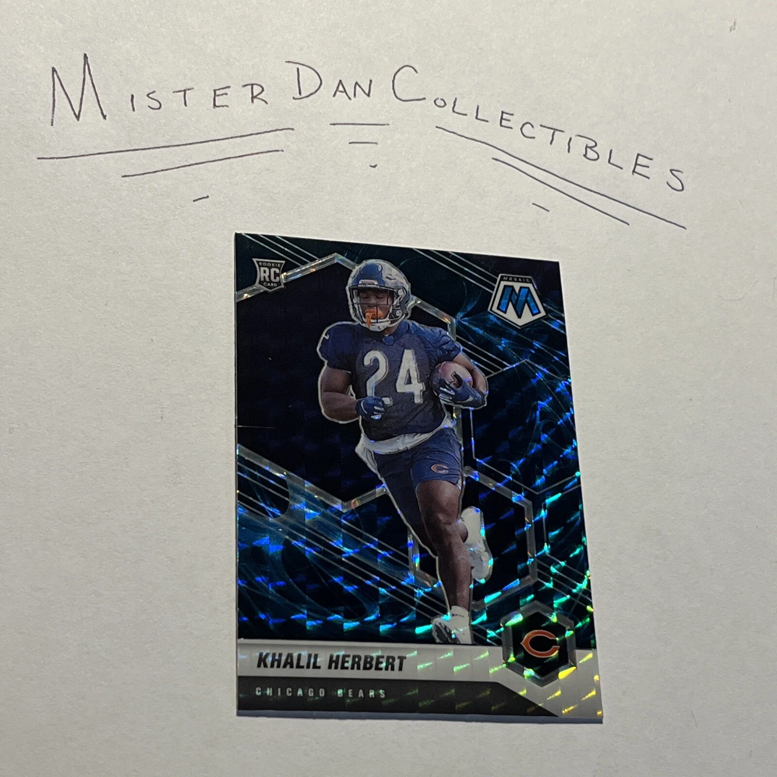 2021 Panini Mosaic #380 KHALIL HERBERT Genesis Prizm SSP RC Bears. Nice!