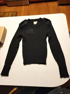 Vintage BRIGADE QUARTERMASTERS Wooly Pully Sweater Black V-Neck 36W 100% Wool - Picture 1 of 4