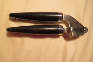 KITCHEN AID GARLIC PRESS BLACK REPLACEMENT HANDLE NO SCREEN - Picture 1 of 2