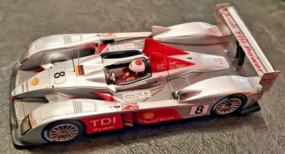 SPARK Audi R10 TDI 1:43 Le Mans 2006 - Biela, Pirro, Werner con Pilota+decals - Immagine 1 di 4