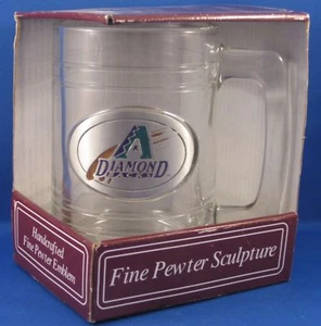 ARIZONA DIAMONDBACKS TANKARD IN VETRO CON EMBLEMA IN PELTRO ARTIGIANALE NUOVO MLB - Foto 1 di 1
