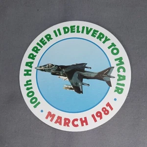100th Harrier II consegna a MCAIR (marzo 1987) adesivo decalcomania carta 4,5" - Foto 1 di 2