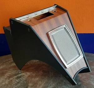 RADIO TÜRBRETT - MITTELTUNNEL - KONSOLE - FIAT 126 - NEU - NOS - Bild 1 von 8