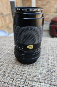 Sigma UC Zoom 70-210mm f/4-5.6 lens w/ Canon FD mount - Picture 1 of 12